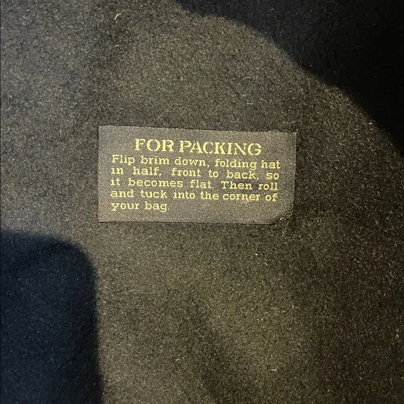 Eric Javits velvet packable hat - Picture 4 of 4